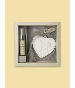 Gesso perfumado p coração com laço