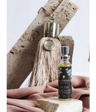 Tassel perfumado liso - Canela com patchouli