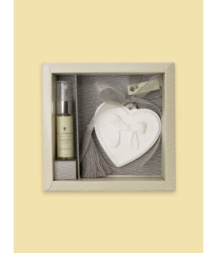 Gesso perfumado p coração com laço